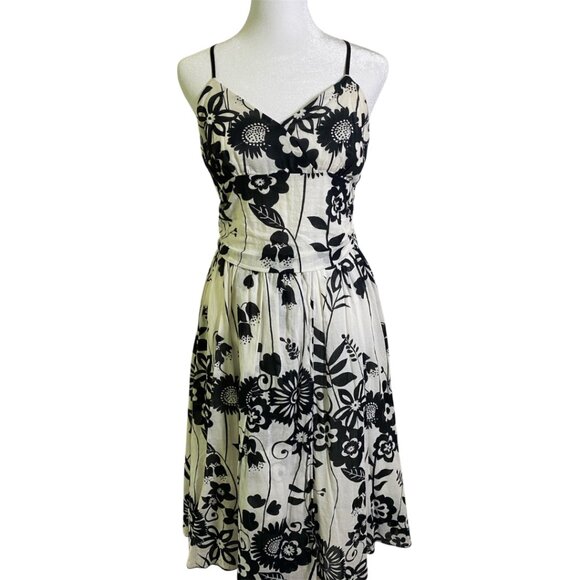 Bisou Bisou Drop Waist Bohemian Floral Women’s Dress Black and White Size 8 - Picture 9 of 9